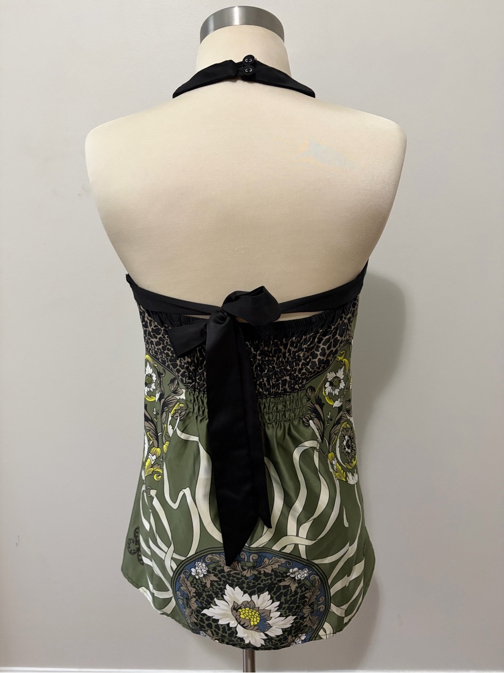 XOXO Olive Halter Floral Medallion Scarf Style Top Sz M Vintage Y2K Mob Wife - Picture 5 of 11